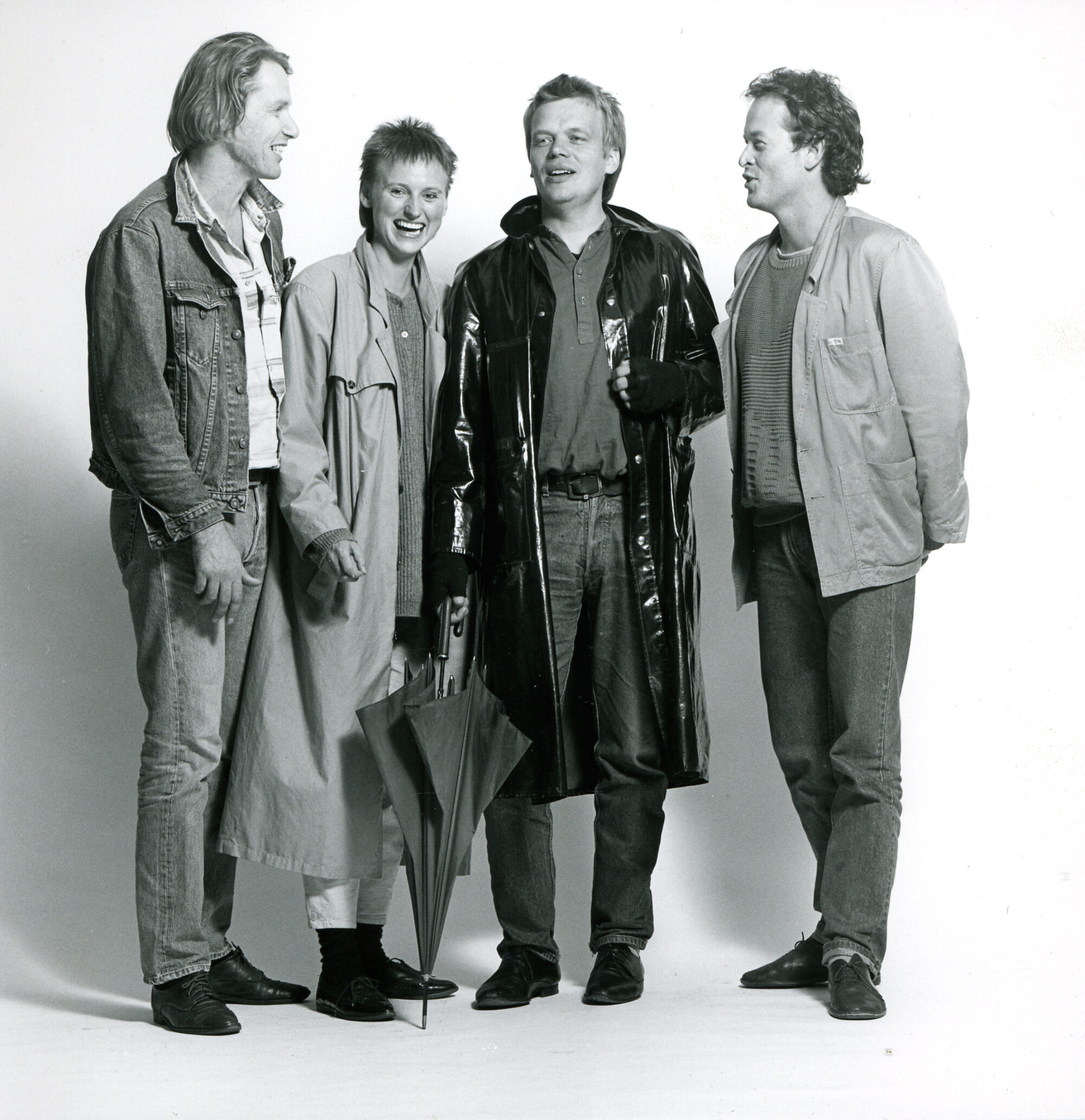 LPO arkitekter as ble stiftet i 1983 av Lars Haukeland, Pål Henry Engh og Ola Aasness, på grunnlag av 1. premie i arkitektkonkurransen om utformingen av Grønland-Vaterland. Bente Kleven ble kontorets første ansatte kvinne.