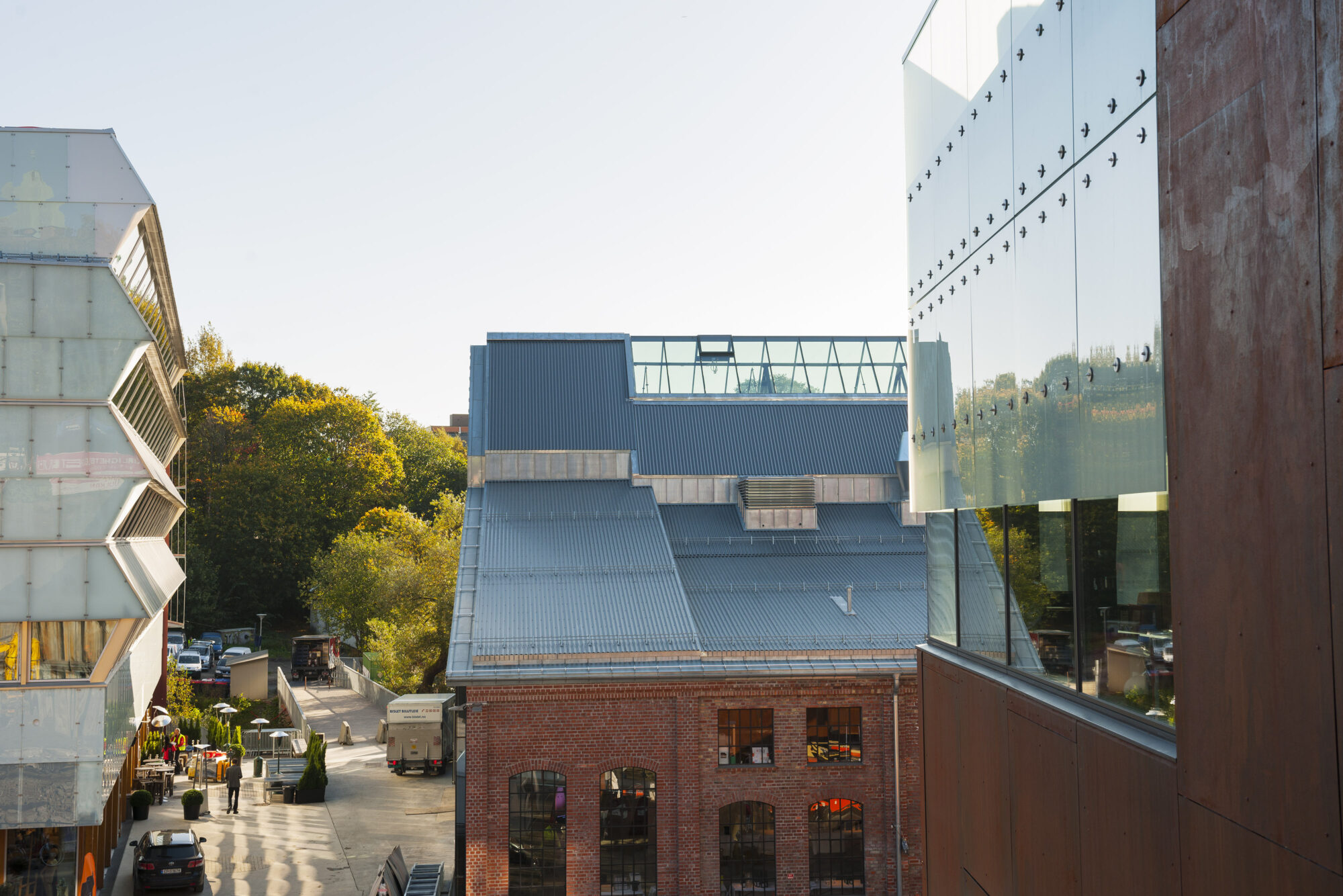 Forbindelsen mellom øst og vest. Mathallen, Bellonahuset og Vulkan Scenebygg