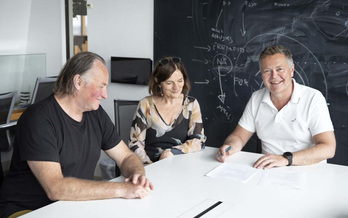 Kontraktsignering Favn LPO 6861